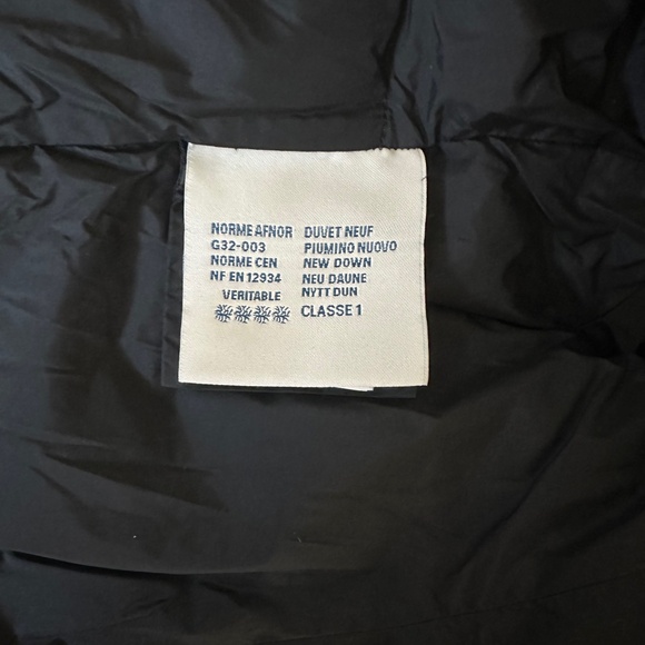 Moncler Kids Girls Puffer Jacket Coat, Black, Real Fur, Size 4 (104 cm) - Picture 9 of 9